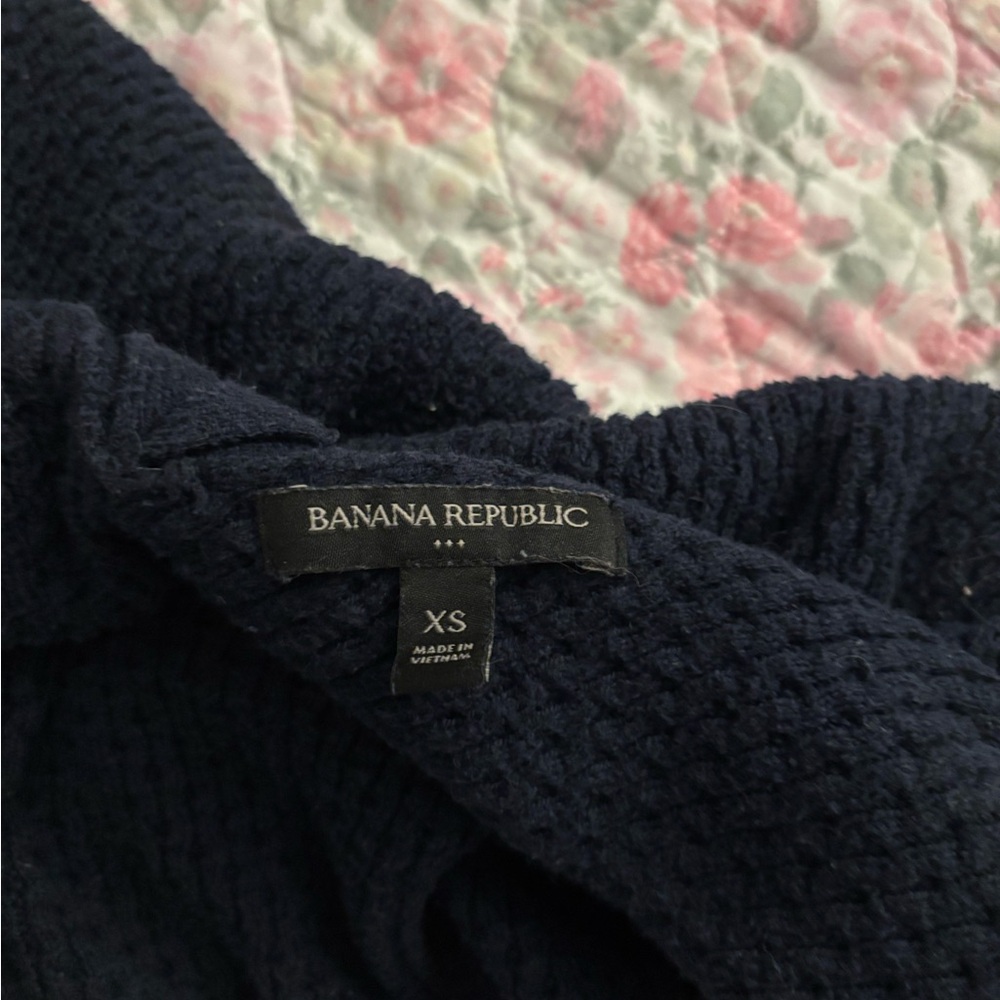 Banana Republic Navy Knit Sweater